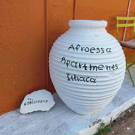 Afroessa Ithaca ιι Lägenhet