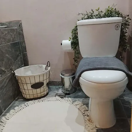 Afroessa Ithaca ιι Ithaka
